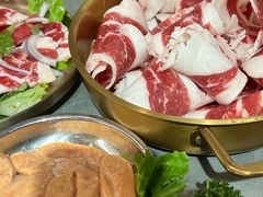 -围炉肉舍丹东海鲜烤肉·烤活鳗(步行街店)
