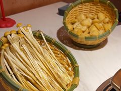 -喃喃椰·糟粕醋·椰子鸡火锅(七堡花园店)