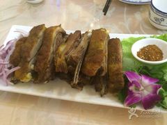 -马尔龙新疆饭店·清真(瑞景店)