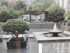 -鱼鲜饭香·招牌汽锅剁椒鱼头王