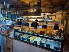 面包甜点陈列柜-仙峰天然面包(迎宾路店)