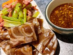 凉菜拼盘-华盛园卷子王农家菜水库鱼