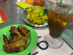 -黄亚华小食店(Jalan Alor)