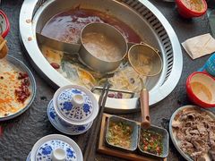 -醉董牛川派鲜肉自选火锅(烟台店)