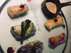 漫步花开彩虹卷-蜜桃花开·中西融合菜E&W(南长街店)