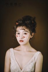 -欣薇婚纱(新源乐汇城店)