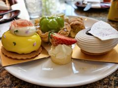 -怡咖啡海鲜自助餐厅(浦东香格里拉店)