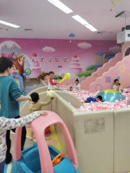 -孩子王童乐园(常德万达店)