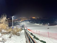-辽阳弓长岭温泉滑雪场