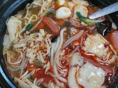 -天瑞福云南过桥米线(十里河店)