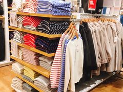 -优衣库(郑州丹尼斯大卫城店)