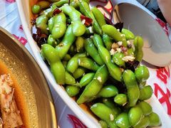 -肥肥虾庄·金牌油焖大虾(汉街SKP店)