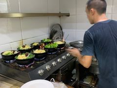 -曹宝林砂锅麻辣烫(星光路店)