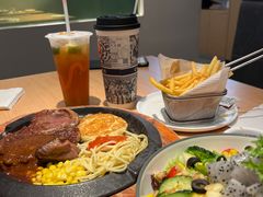 -菲滋意式餐厅(临海银泰店)