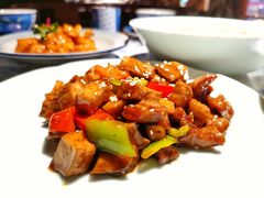 杏鲍菇炒牛肉粒-老外婆·渔村(恒一广场店)