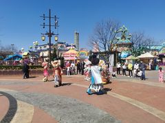 -七彩云南欢乐世界