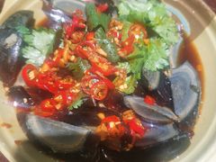 -胡须佬鸡煲四季火锅(海雅缤纷城店)
