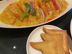 咖喱大虾配面包-瓷忆·瓷文化餐厅(上海店)