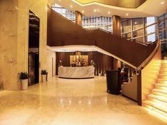 -蓝蔻酒店(深圳东站布吉万象汇店)