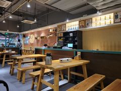 大堂-木屋烧烤(岗顶二店)