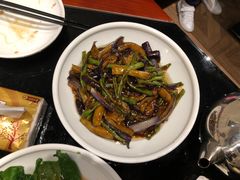 -皇城根·烤鸭·鱼头·家常菜(欧亚大观乐活城店)