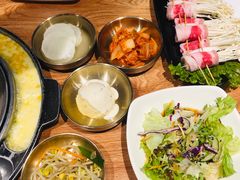 -弘益铭家九炙社韩国烤肉料理(尚美店)