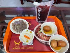 -牛一嘴·兰州牛肉面·大盘鸡(财富中心店)