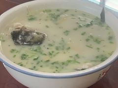 -美顺香食府鱼头老店(雪野湖店)