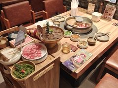 -巴奴毛肚火锅(龙湖锦艺城店)