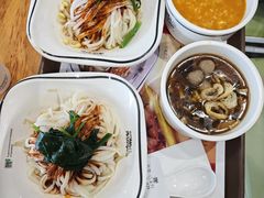 -魏家凉皮(雁塔路店)