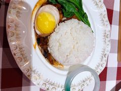 台湾卤肉饭-邓丽君音乐主题餐厅
