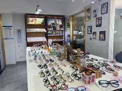 -美空眼镜·星趣控·新乐学·控优点合作店(周浦万达店)