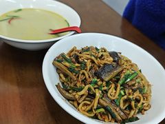 -三百碗宝应长鱼面(板仓街店)