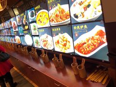 -侬佳蒸菜馆(听潮店)