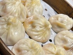 蟹粉小笼包-馋三尺蟹粉小笼(人民广场店)