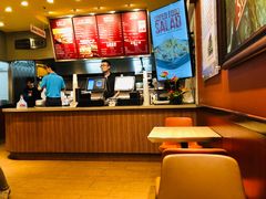 -The Habit Burger Grill 哈比特汉堡(爱琴海店)