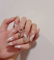 -悦指间美甲美睫
