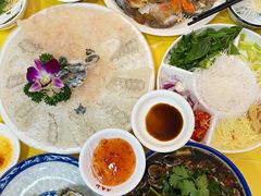 -官塘陈记鱼生·潮汕砂锅粥·牛肉火锅(潮枫路总店)