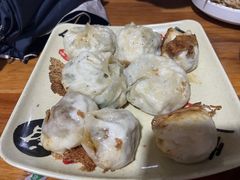 -依云煎包店