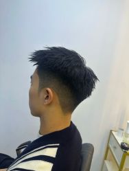 -尤司男士国潮理发馆