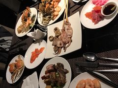 -唐拉雅秀酒店-西锦汇空中BBQ·思创餐厅