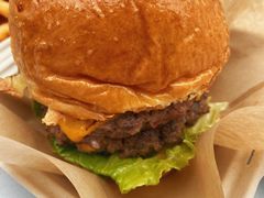 双层牛肉汉堡-小意思咖啡店(草桥店)