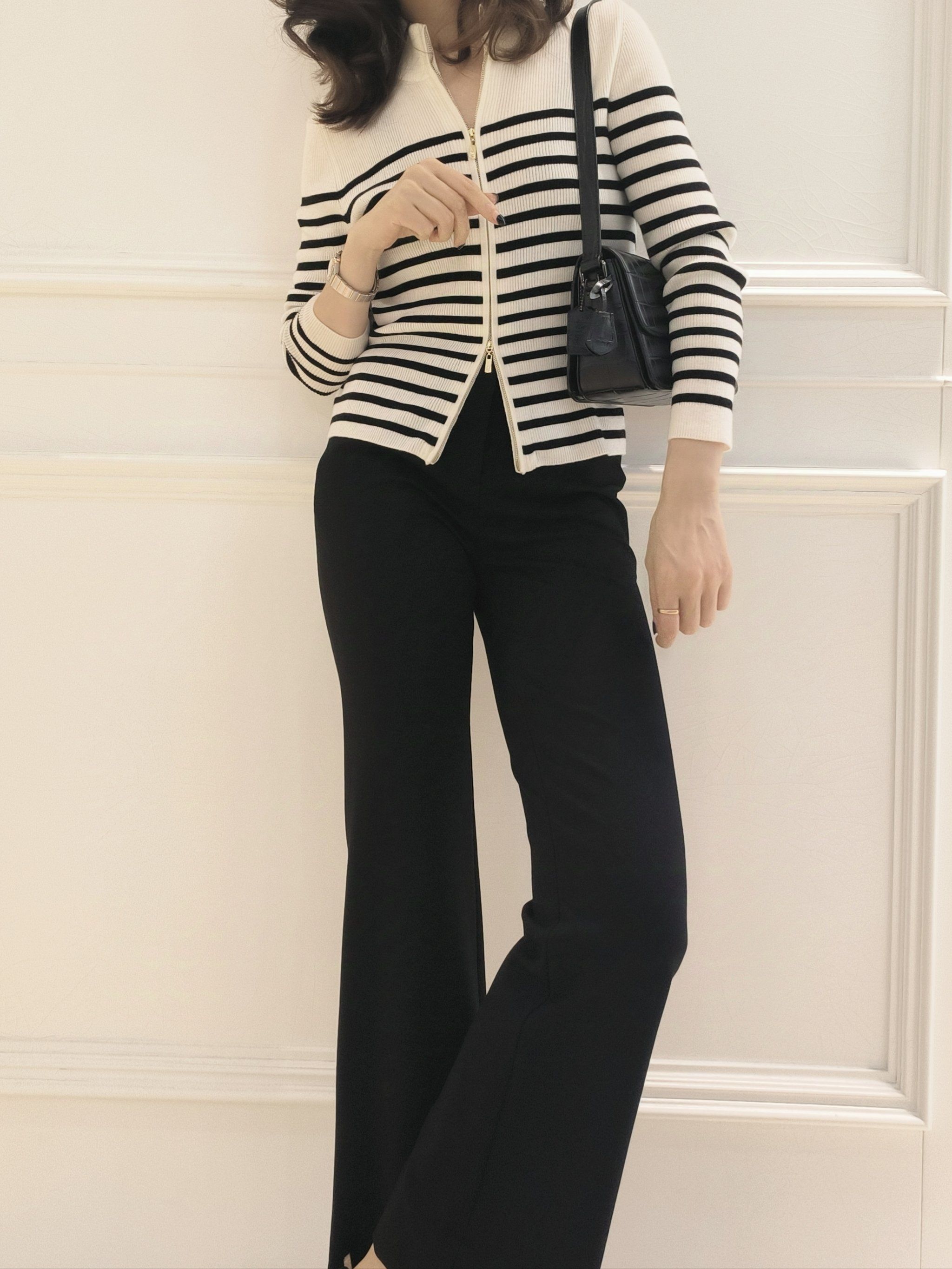 二楼茗女裤新款上衣到店