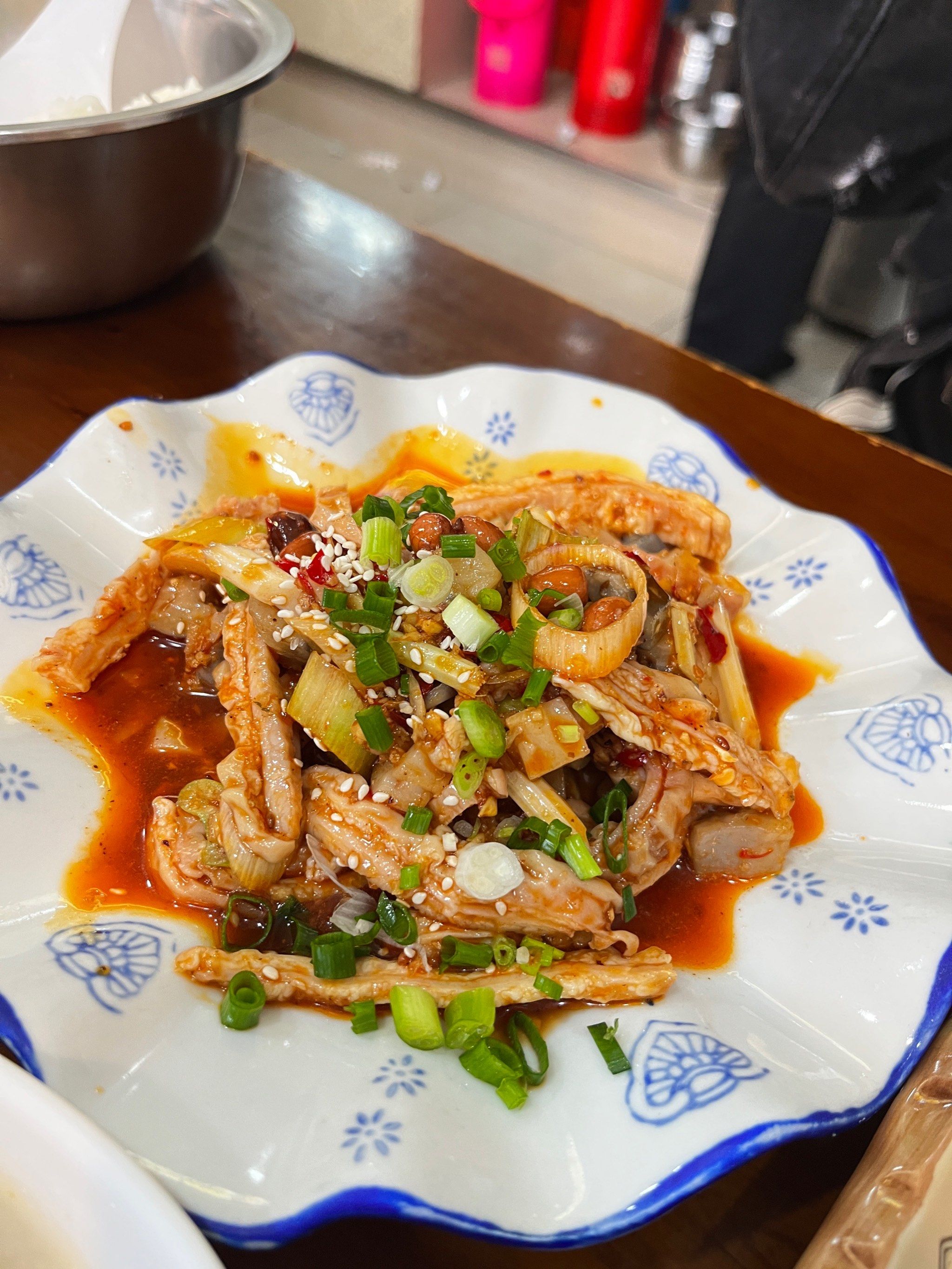 第一次尝试凉拌肥肠,真的惊艳到我