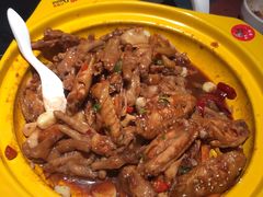 -多嘴超级肉蟹煲(杉杉国潮主题店)