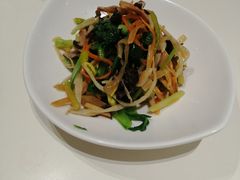 -国际青年会议酒店-苏莱斯餐厅