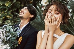 -雪中彩影婚纱摄影·微光艺术中心