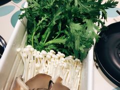 -南城十里潮汕鲜牛火锅·鲜虾生滚粥(融汇老商埠店)