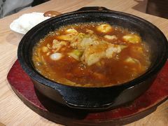 -囍筷乐喜辣屋小鸡小鱼石锅煲(万达店)