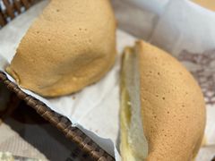 劳顶笨面包-劳顶笨咖啡(益华广场店)